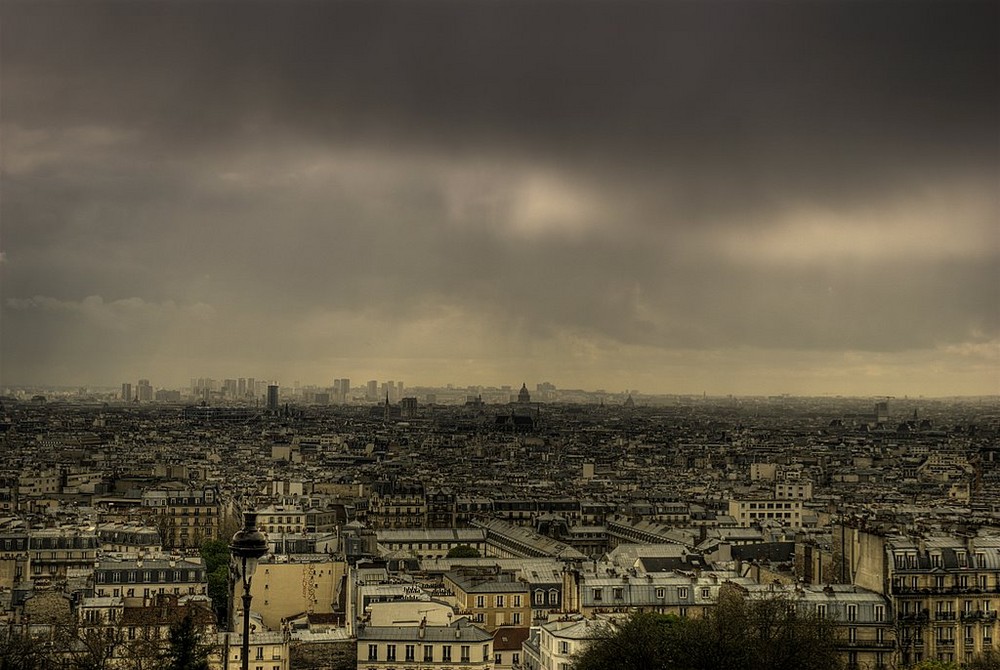 Paris avant l'orage