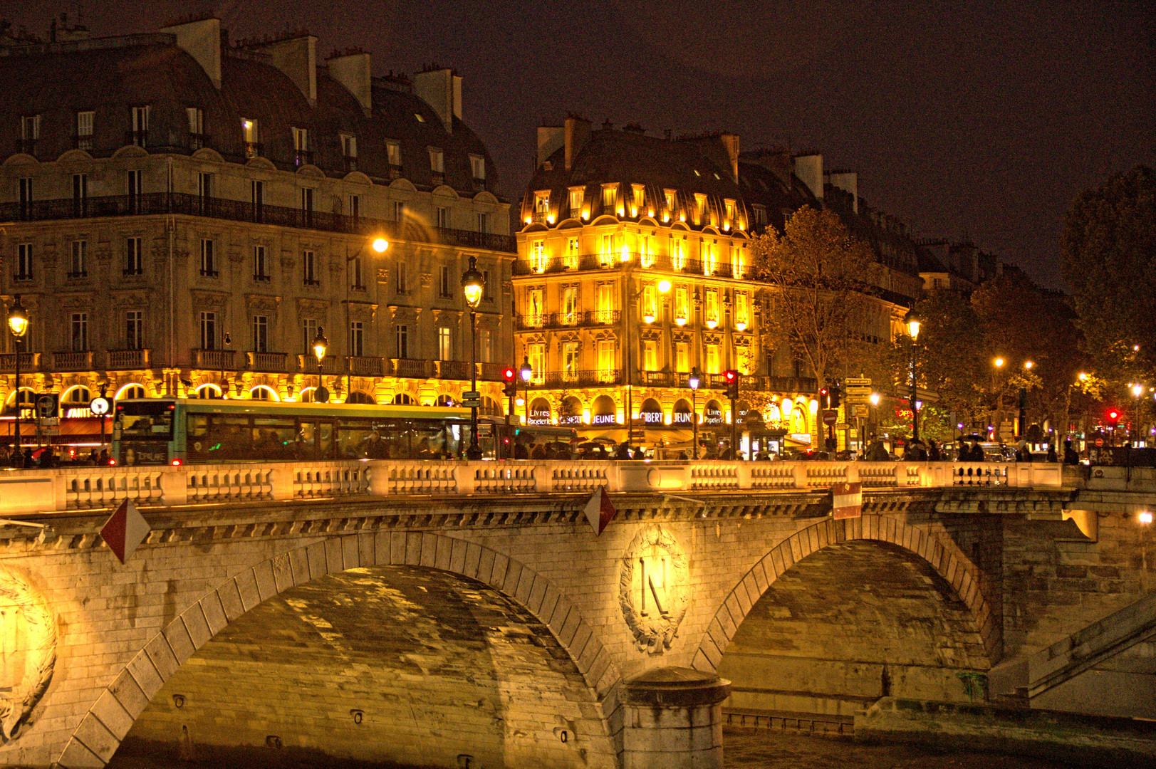 Paris bei Nacht 1