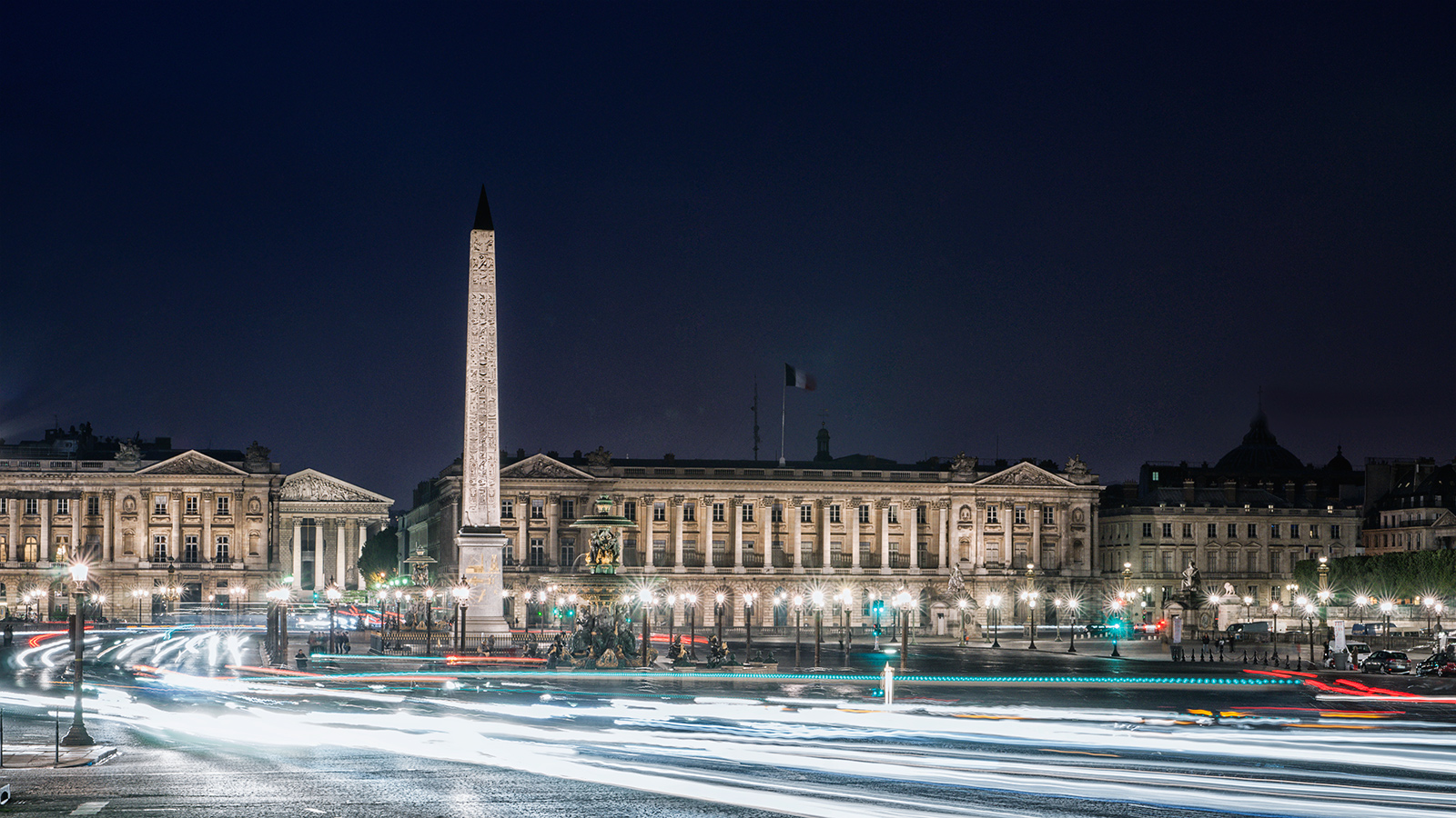 Paris bei Nacht (2)