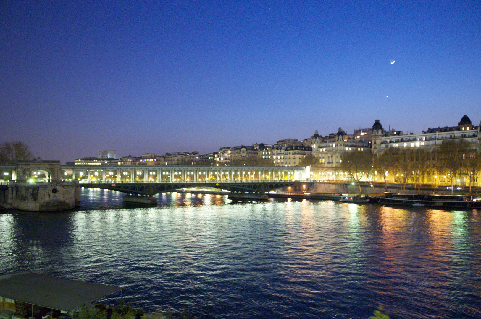 Paris bei Nacht ..