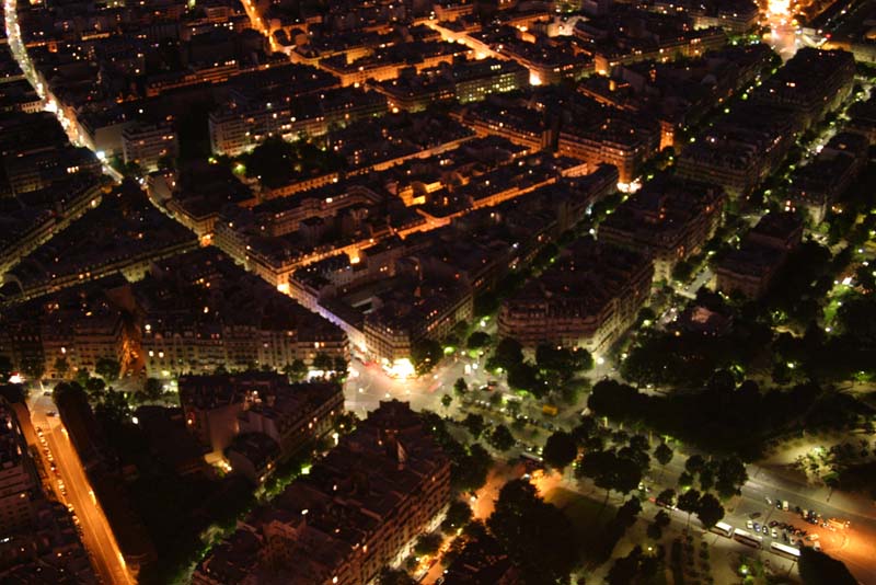 Paris bei Nacht