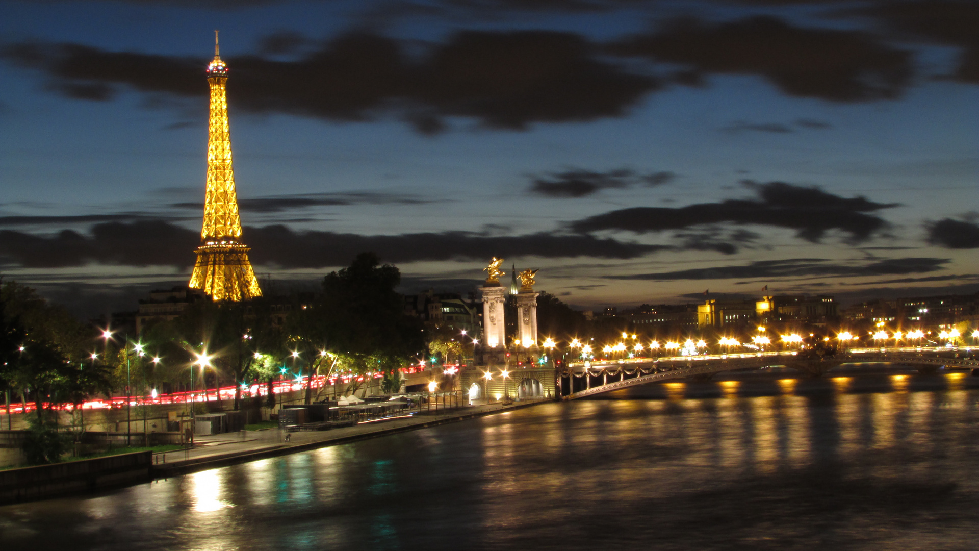 paris by night paris by night