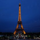 Paris / Der hundert tausendste Eiffelturm bei Nacht... kein HDR