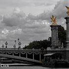 Paris et les nuages