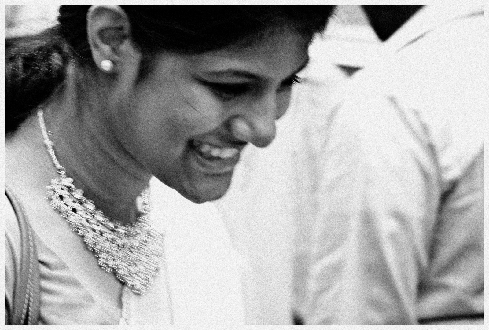 Paris, India - Femme, Noir et Blanc, Mouvement