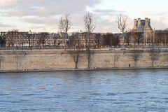 Paris, Jardin des Tuileries, Blick vom gegenüberliegenden Ufer