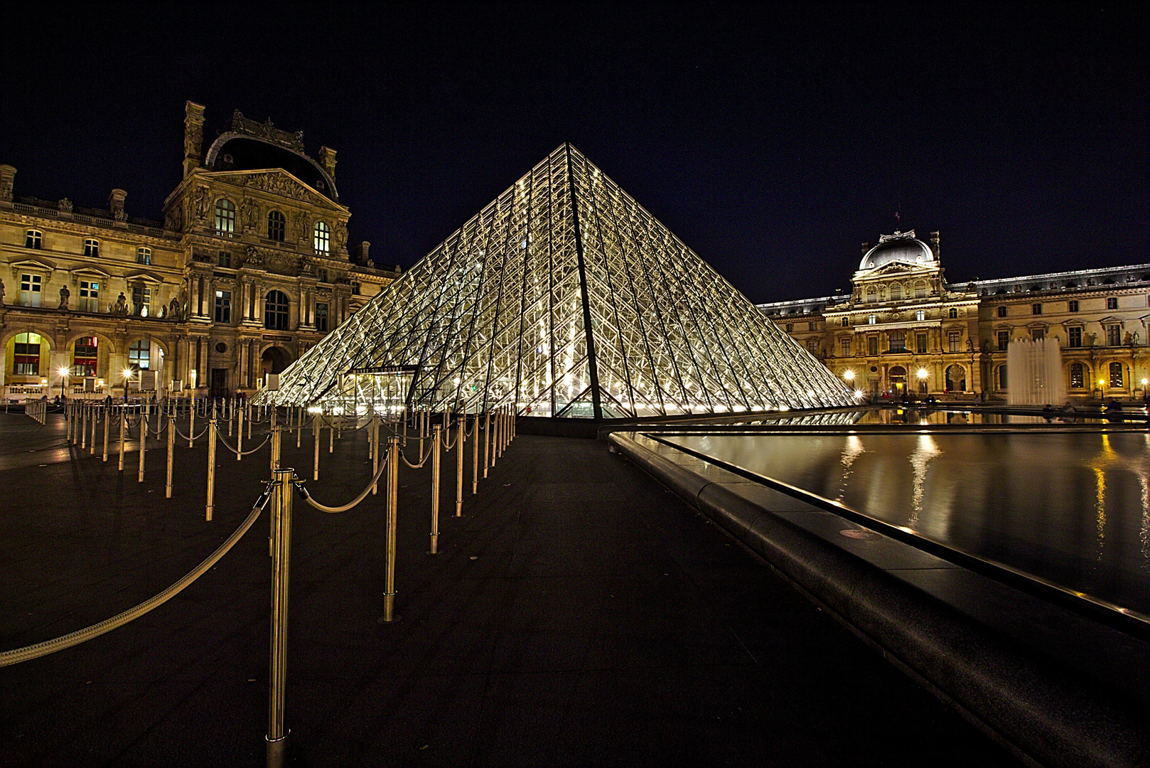 Paris je t'aime II - Entrez!