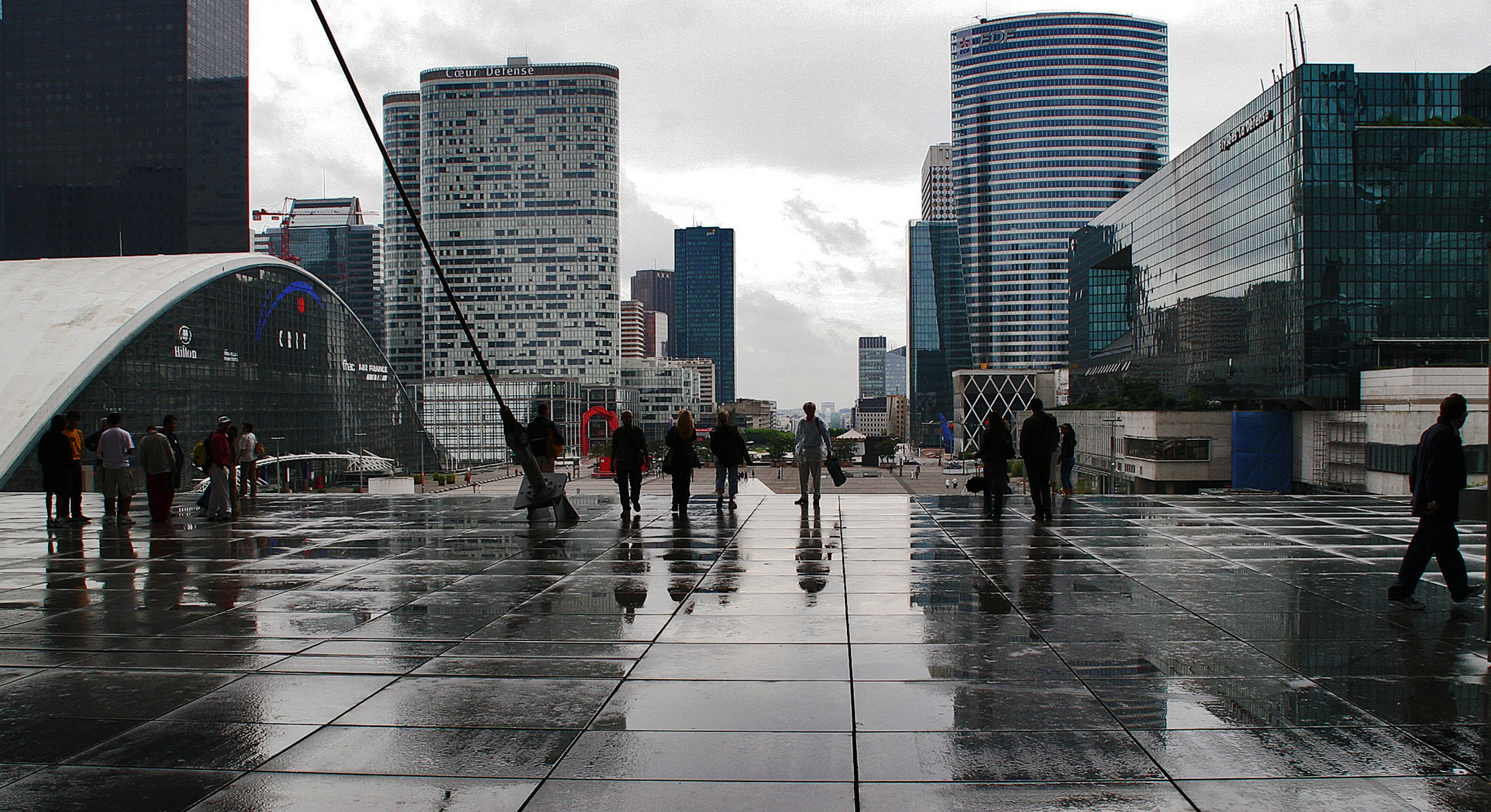 Paris la Défense...