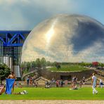 Paris - La Géode - größtes Kino Frankreichs