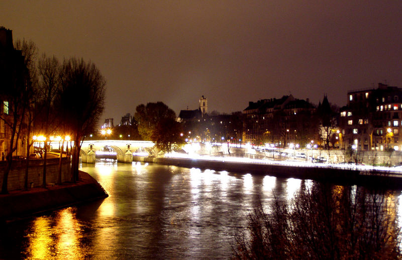 Paris la nuit