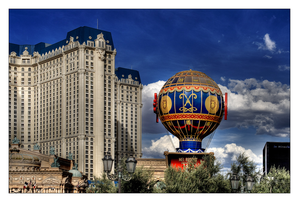 ~ Paris Las Vegas Casino Resort ~