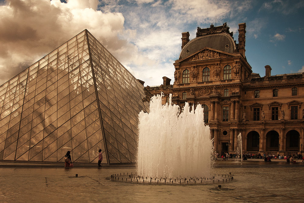 Paris Louvre