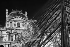 paris louvre sw