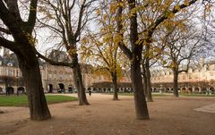 Paris - Marais - Place des Vosges - 04