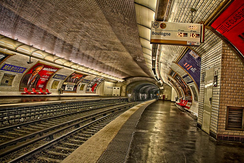 Paris - Metro Station