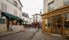 Paris - Montmartre - Rue Norvins - 02