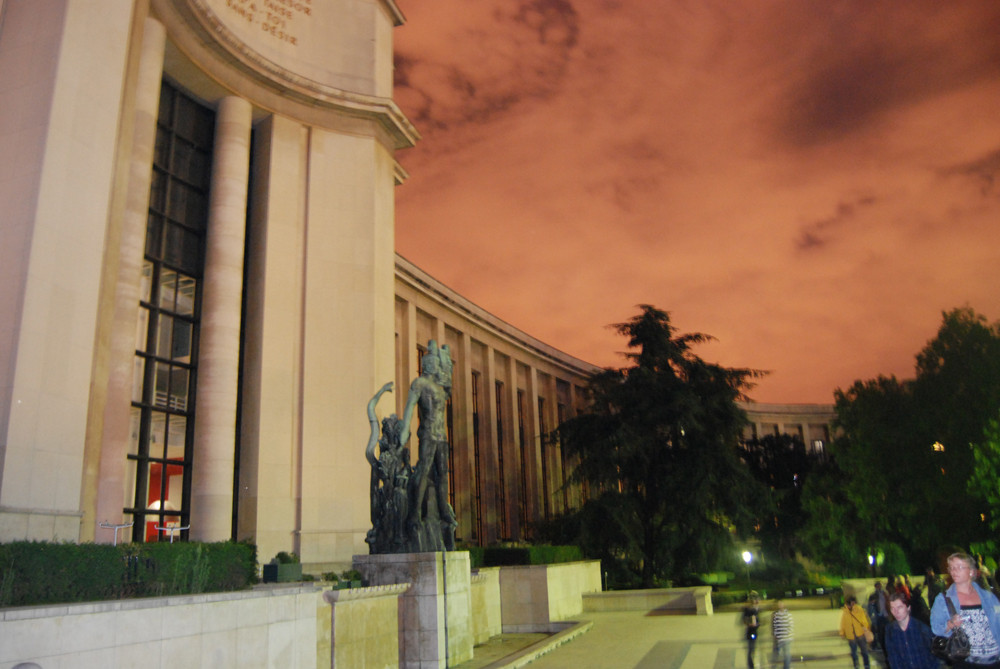 Paris Nacht Gebäude