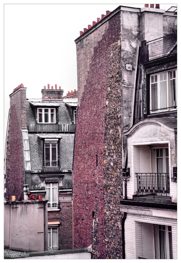 Paris No. 1 - La  vue d'une fenêtre dans le Sixième