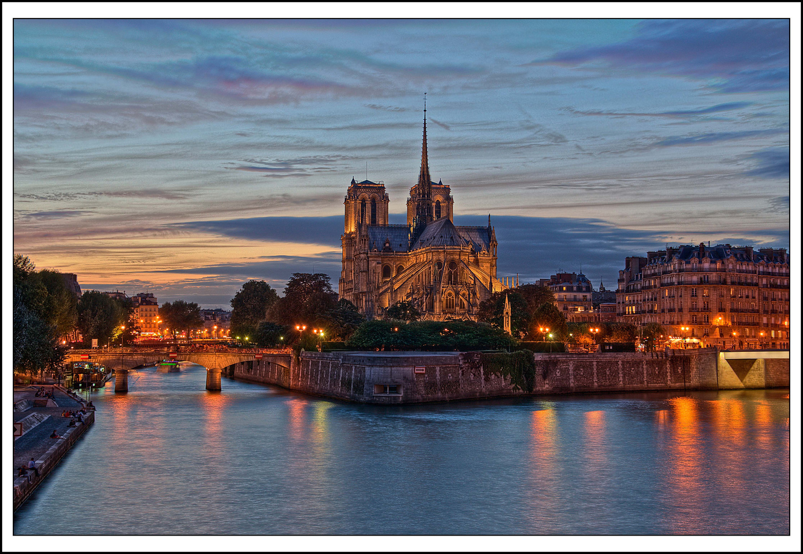 Paris *Notre Dame*