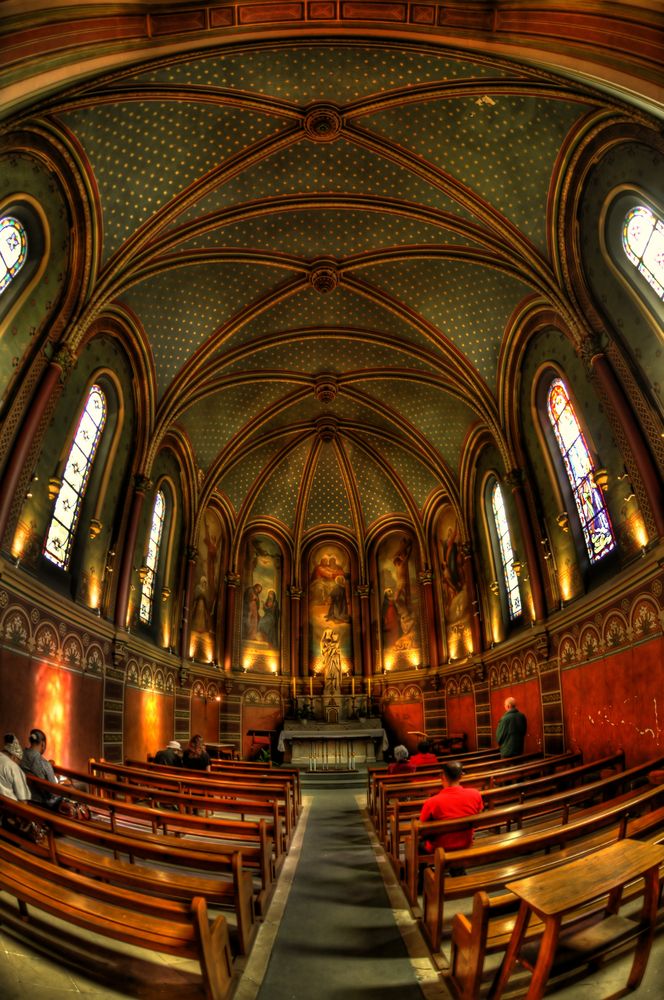 Paris - Notre Dame de Clignancourt