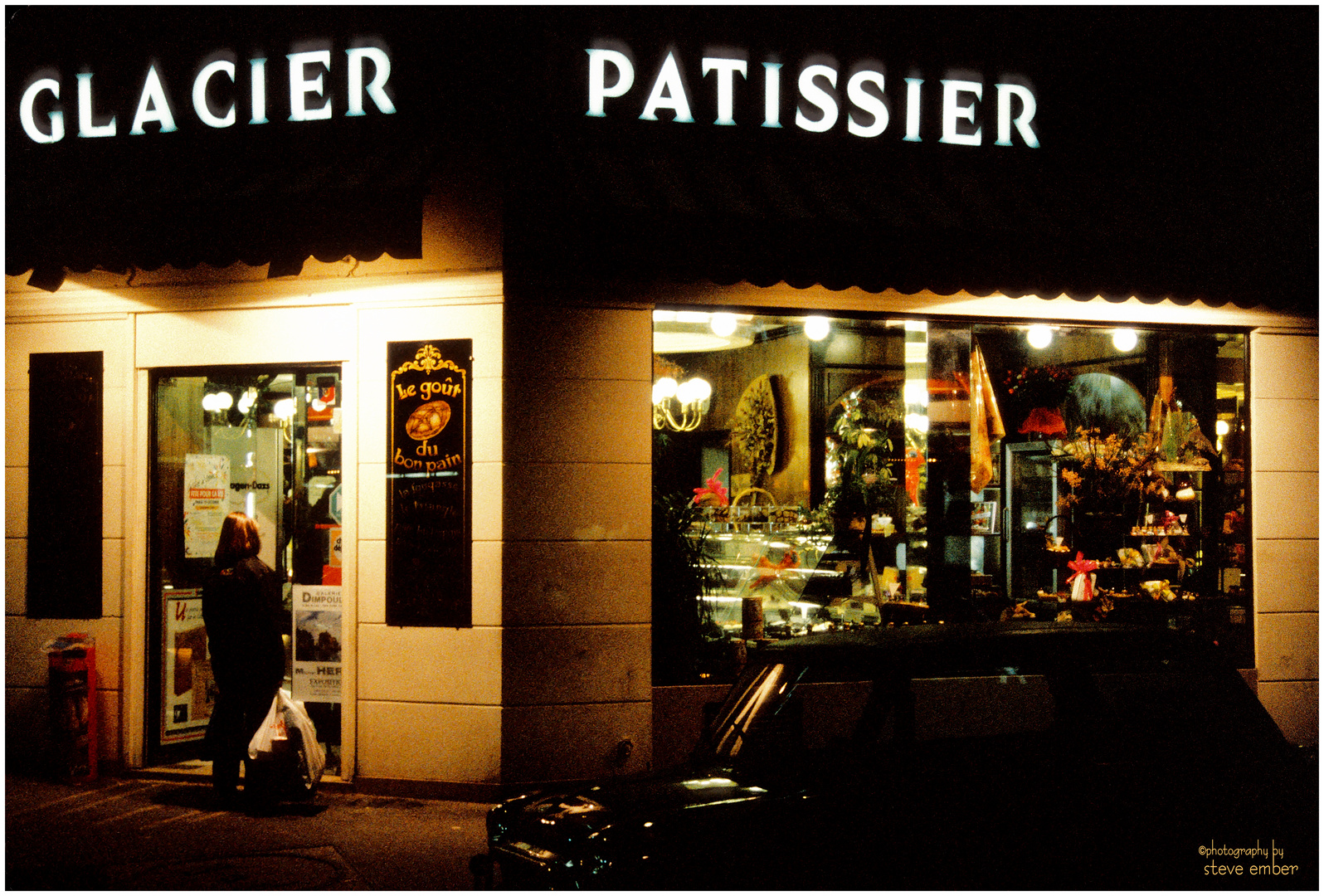 Paris-Nuit No. 4 - Glacier-Patissier