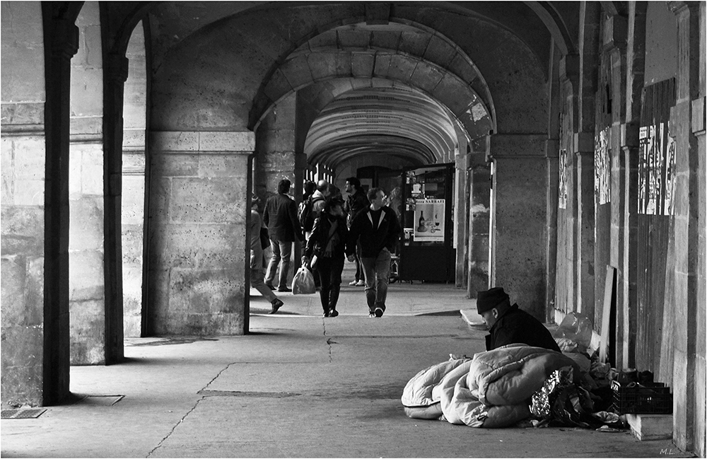 Paris, Place des Vosges II