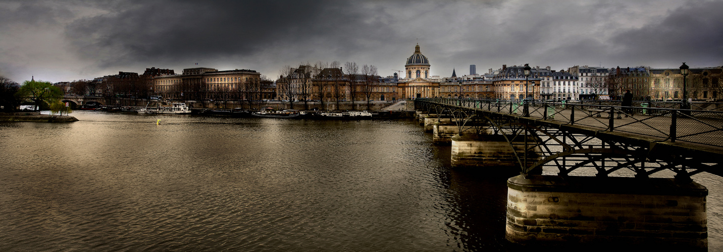 Paris Pont des Arts