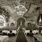 Paris / Restaurant le train bleue/ Gare de Lyon