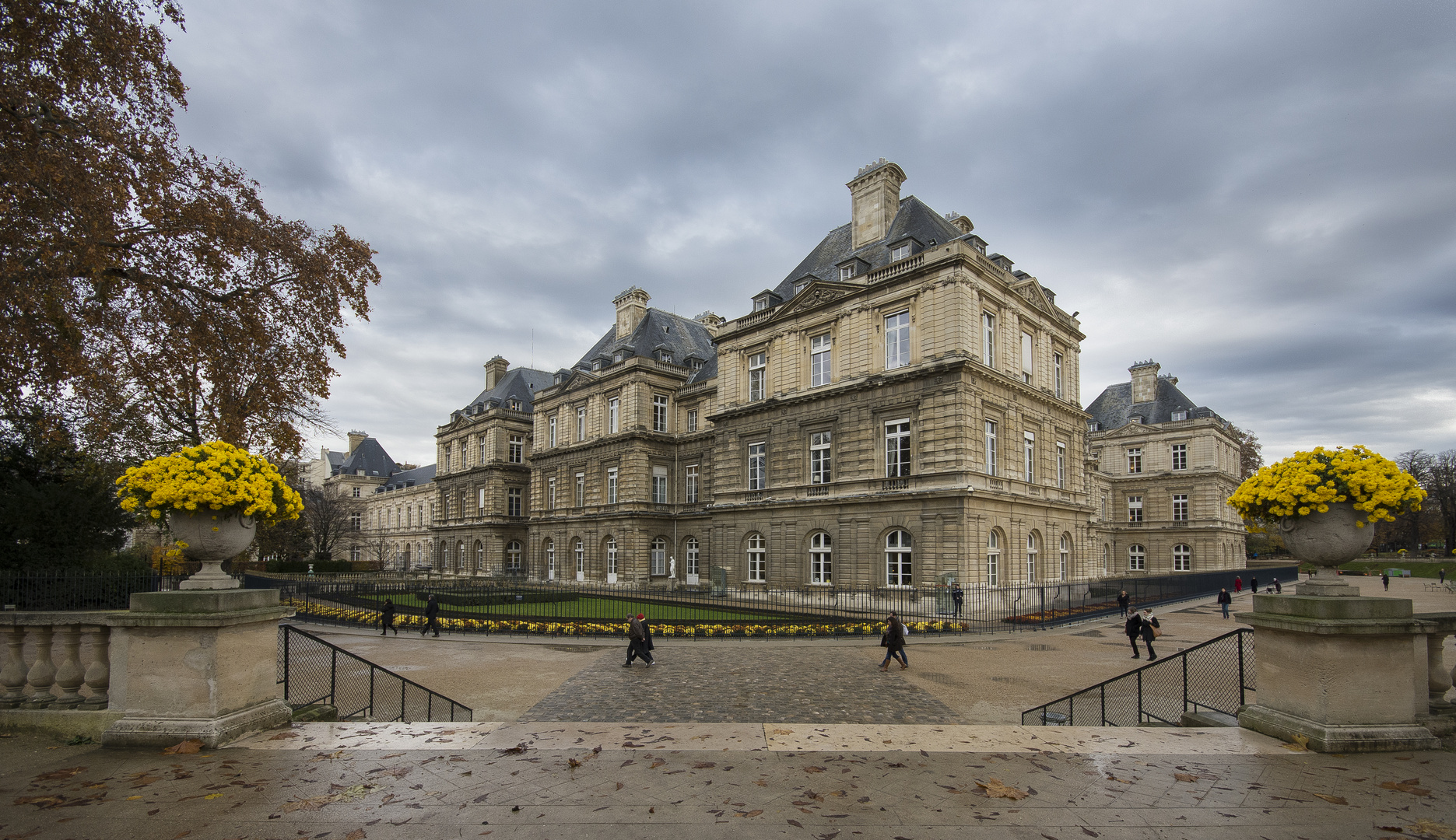 Paris - Saint Germain - Jardin de Luxembourg - Palais du Luxembourg - 04