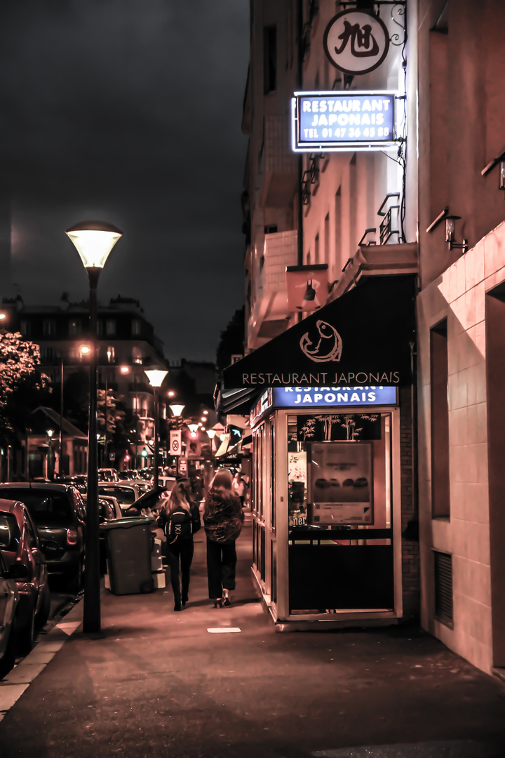 Paris Straßen bei Nacht