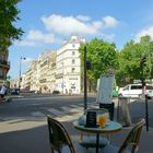 Paris - Strassenszene Samstag Morgen, Metro Wagram, in der Nähe des Parc Monceau