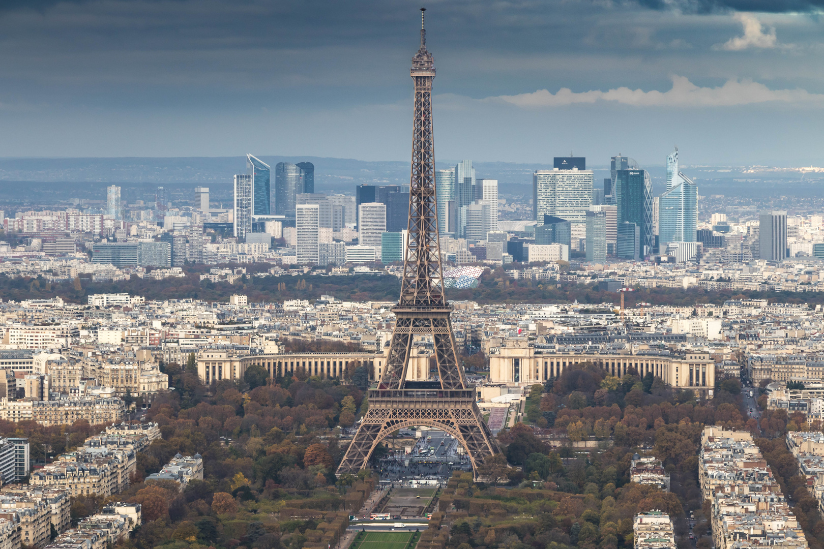 Paris touristique et Paris d'affaires