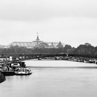 Paris. Tristesse. Grand Palais.