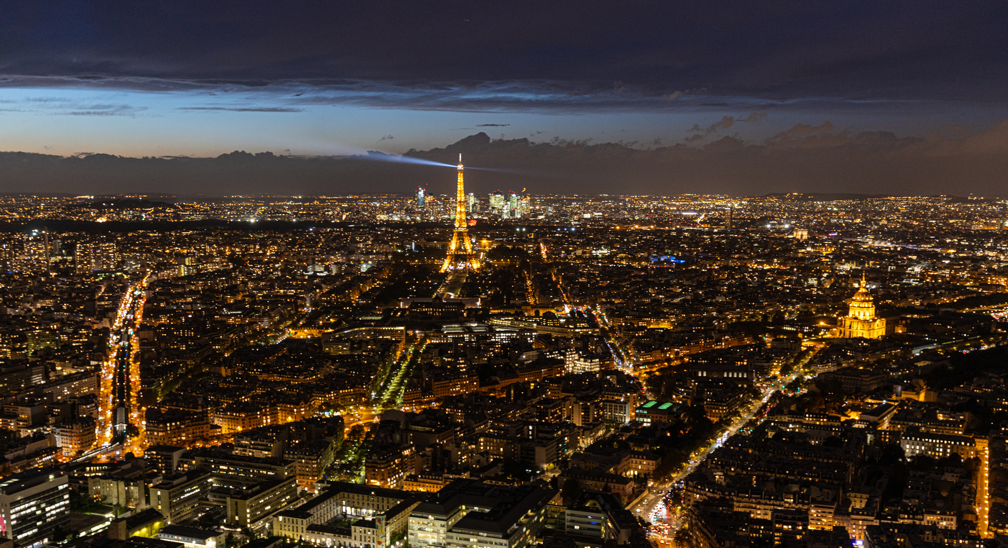 Paris von oben - Blick über die Dächer