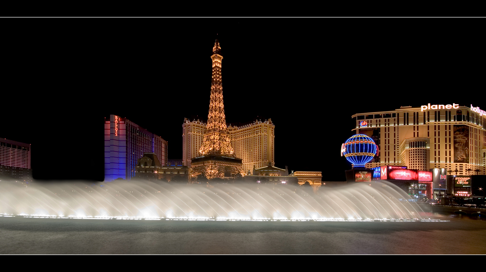 ° ~ ~ ° Paris vs. Las Vegas ° ~ ~ °