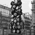 PARIS-What time it is?