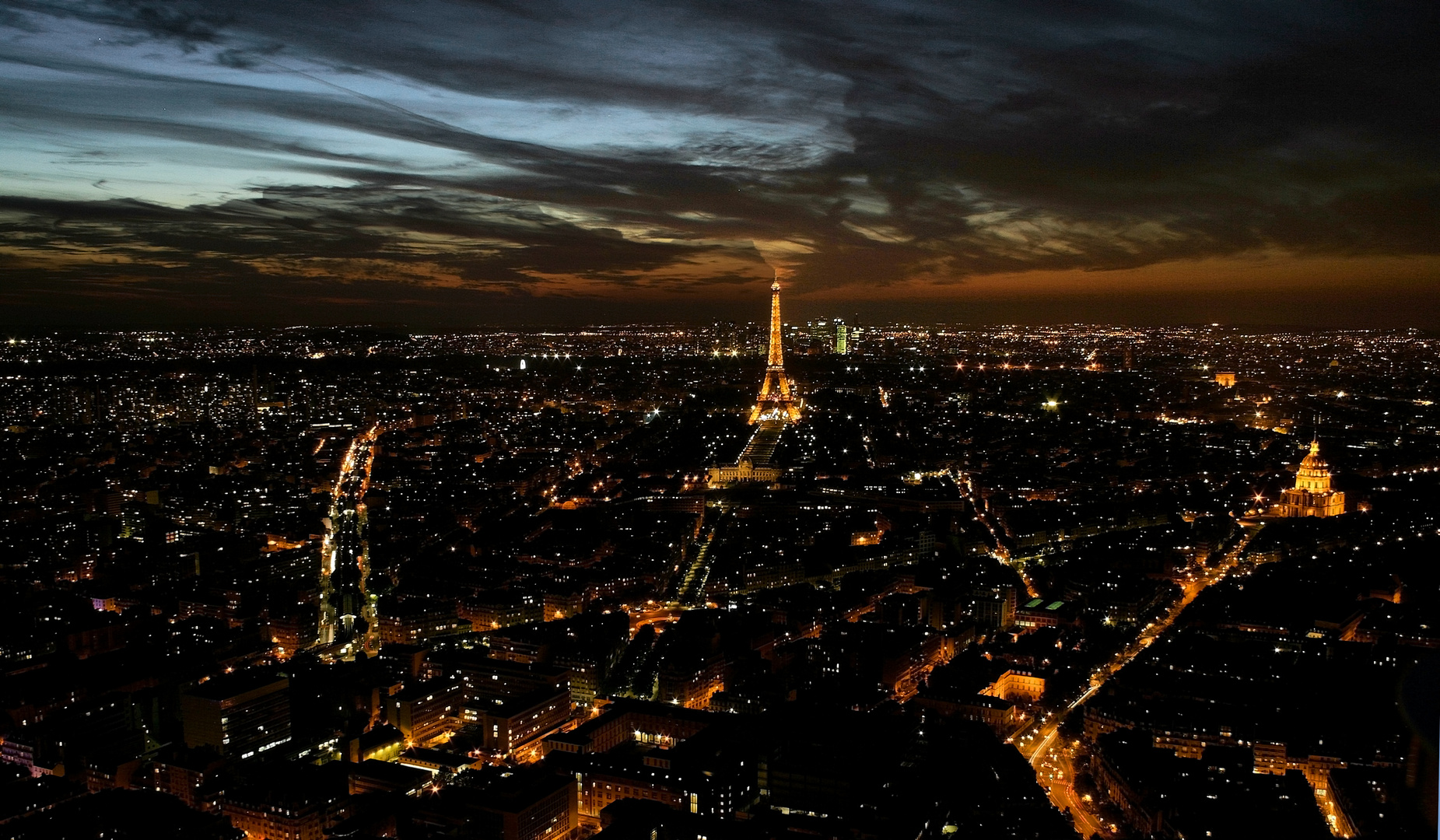 Pariser Lichtermeer vom Montparnasse