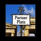 <  Pariser Platz  >