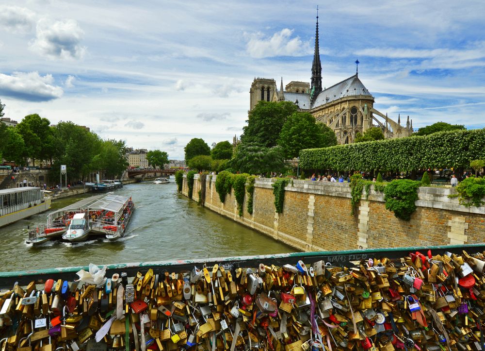 Paris_Notredame_01_high