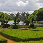 Park am Chateau de Maintenon mit dem Aquädukt Vaubans