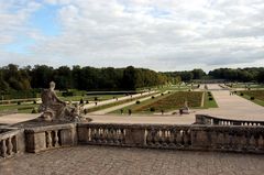 Park des Chateau Vaux-le-Vicomte mit "Justicia"