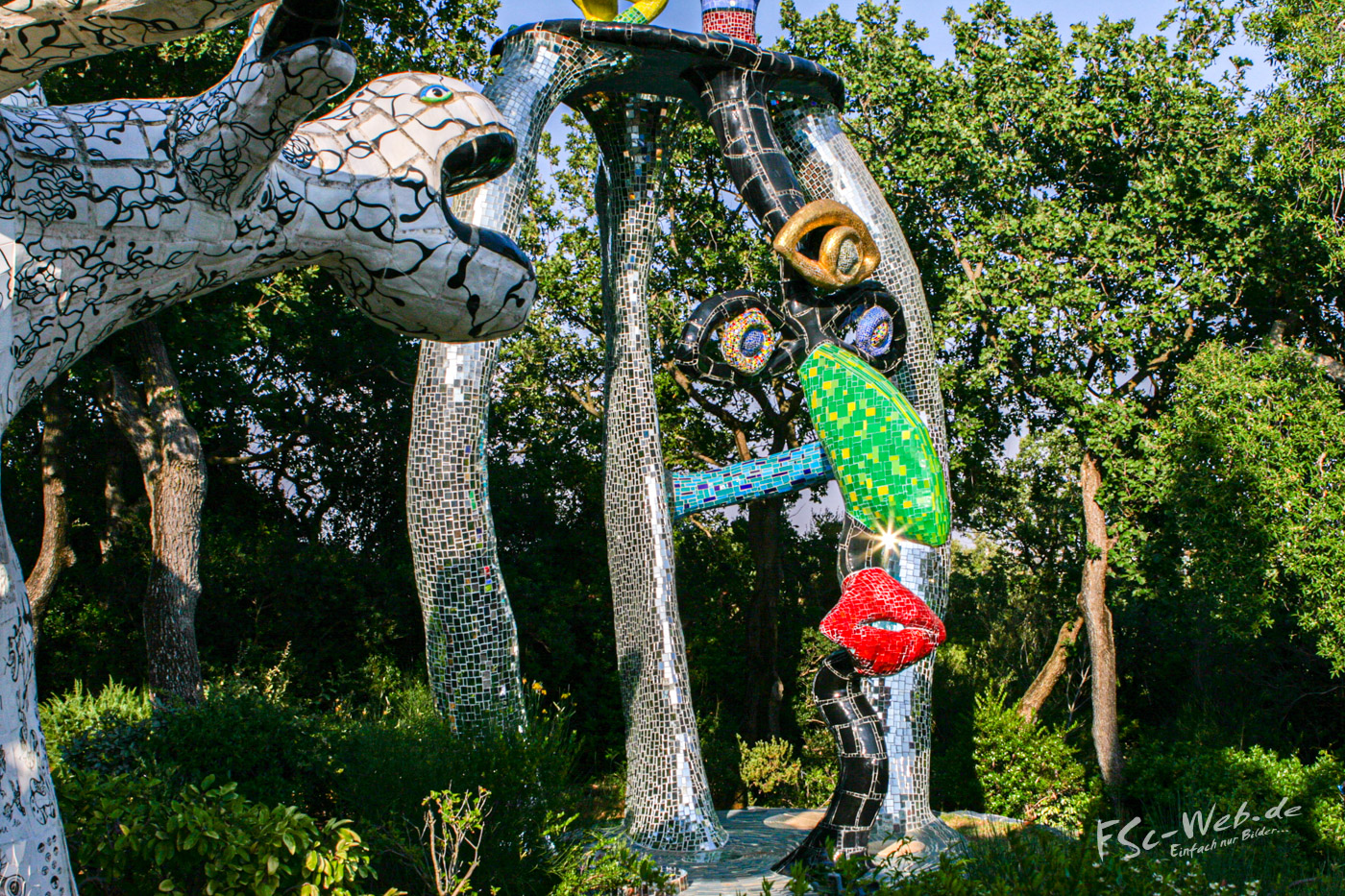 Park von Niki de Saint Phalle Capalbio Toskana