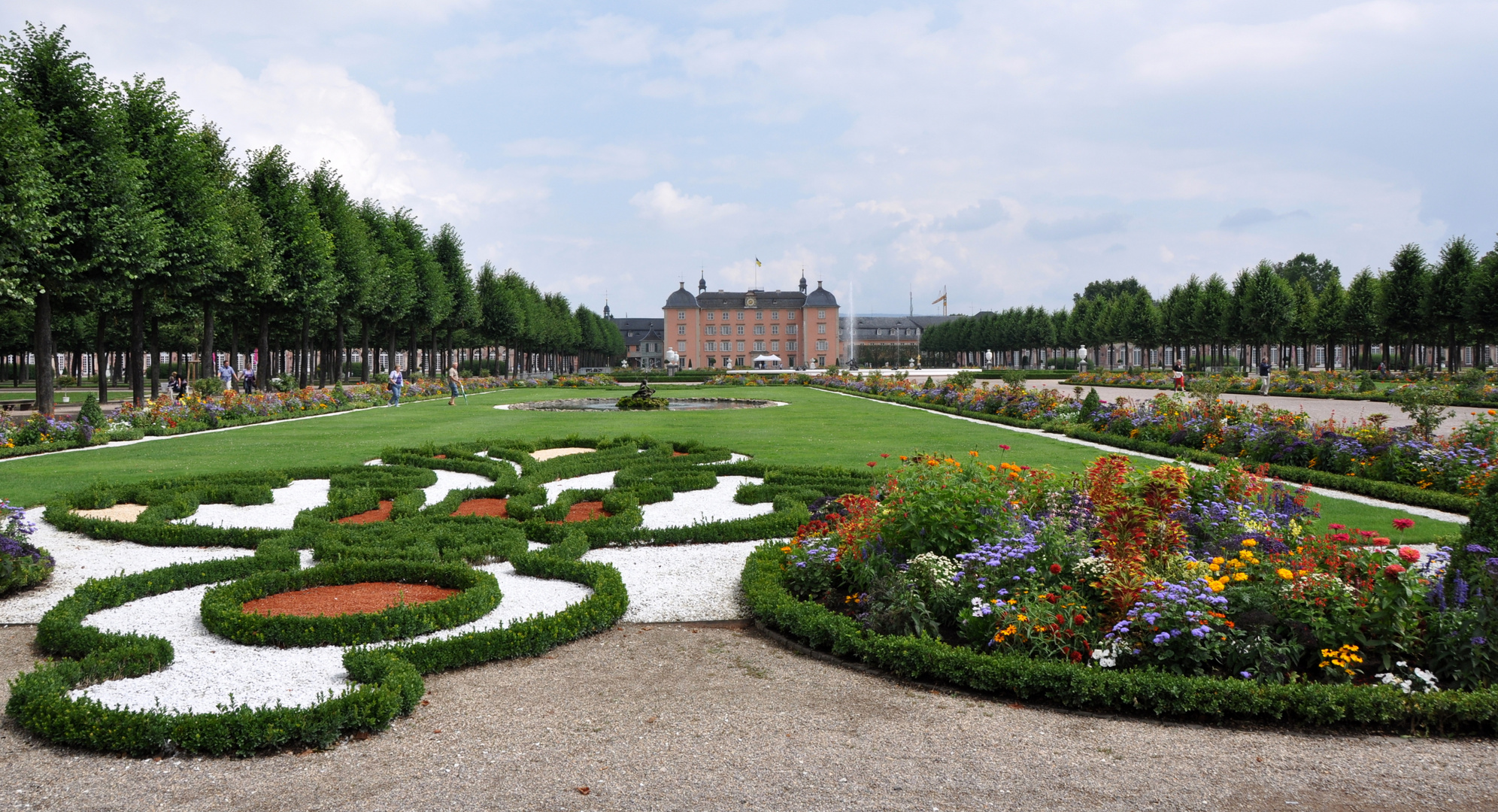 Parkanlage im Schwetzinger Schloss Foto & Bild landschaft, garten