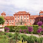 Parkanlage mit Schloss