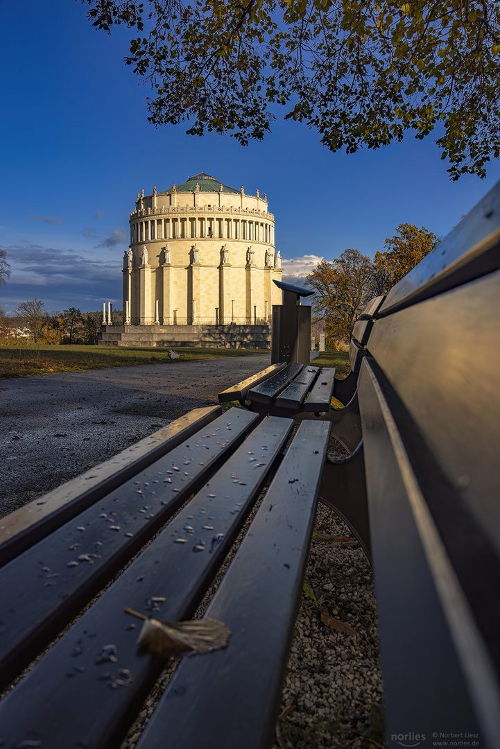 Parkbank an der Befreiungshalle