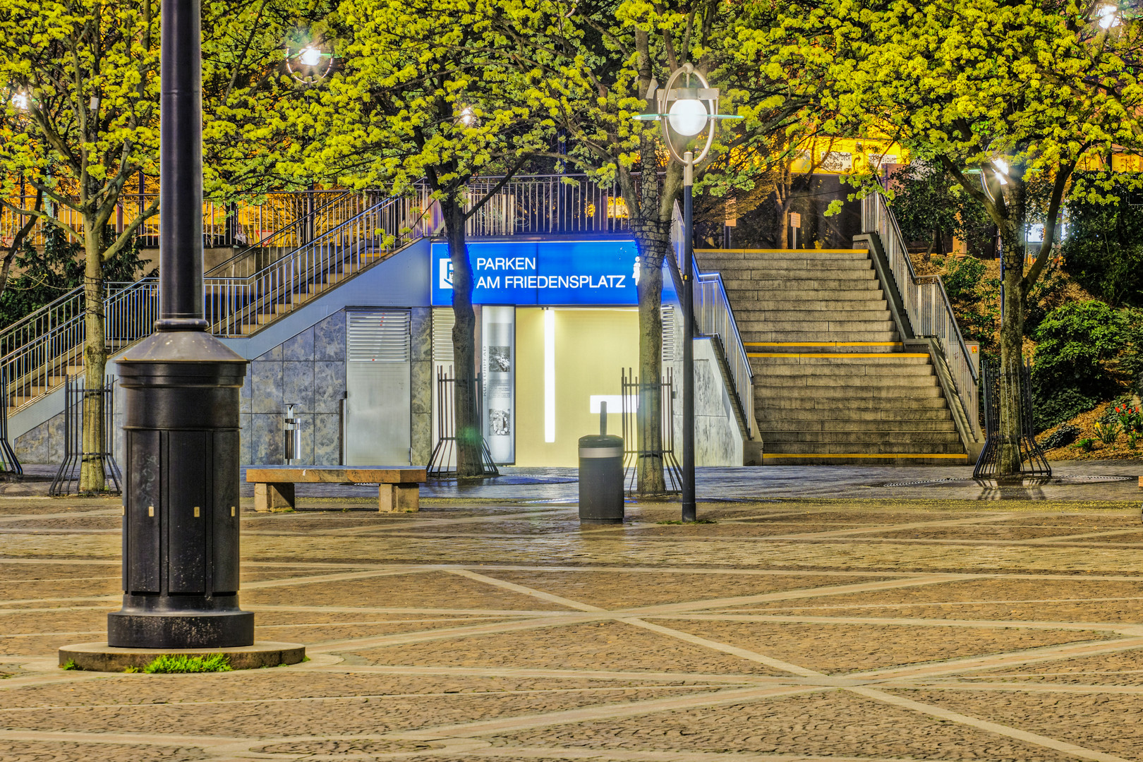 Parken am Friedensplatz