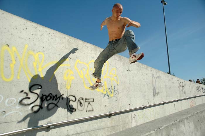 Parkour - Traceur im Abflug