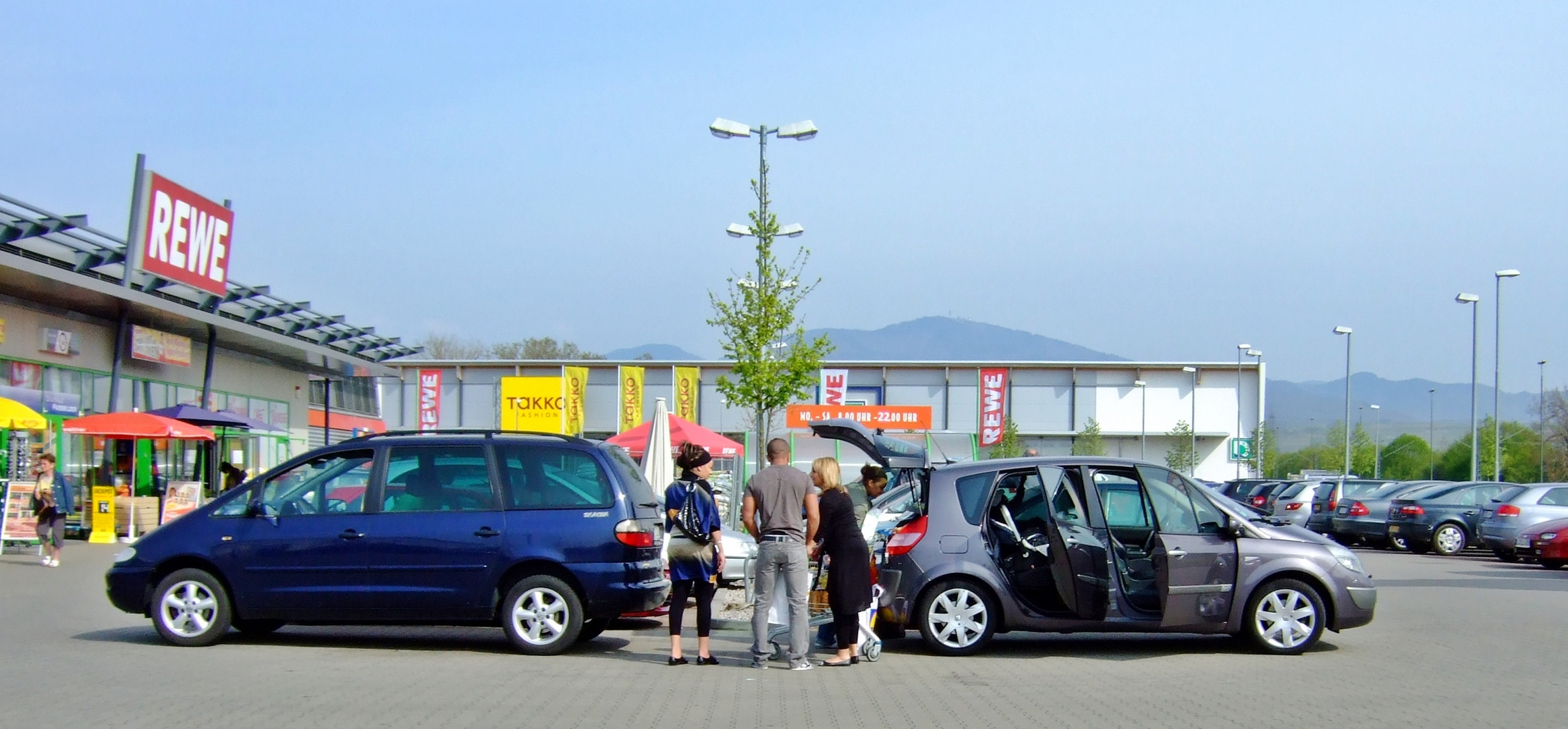 Parkplatz-Palaver auf französisch