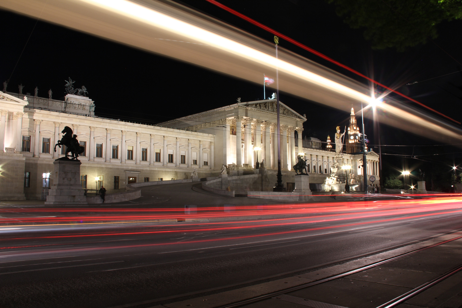 Parlament bei Nacht