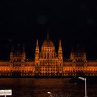 Parlament by Night